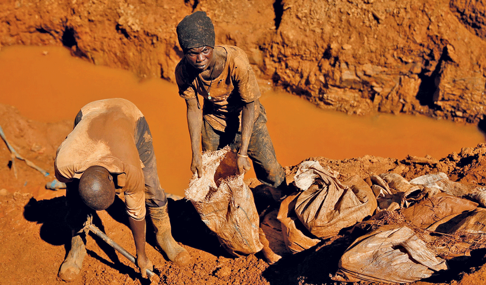 Manica governo fiscaliza areas de exploracao de ouro.gif