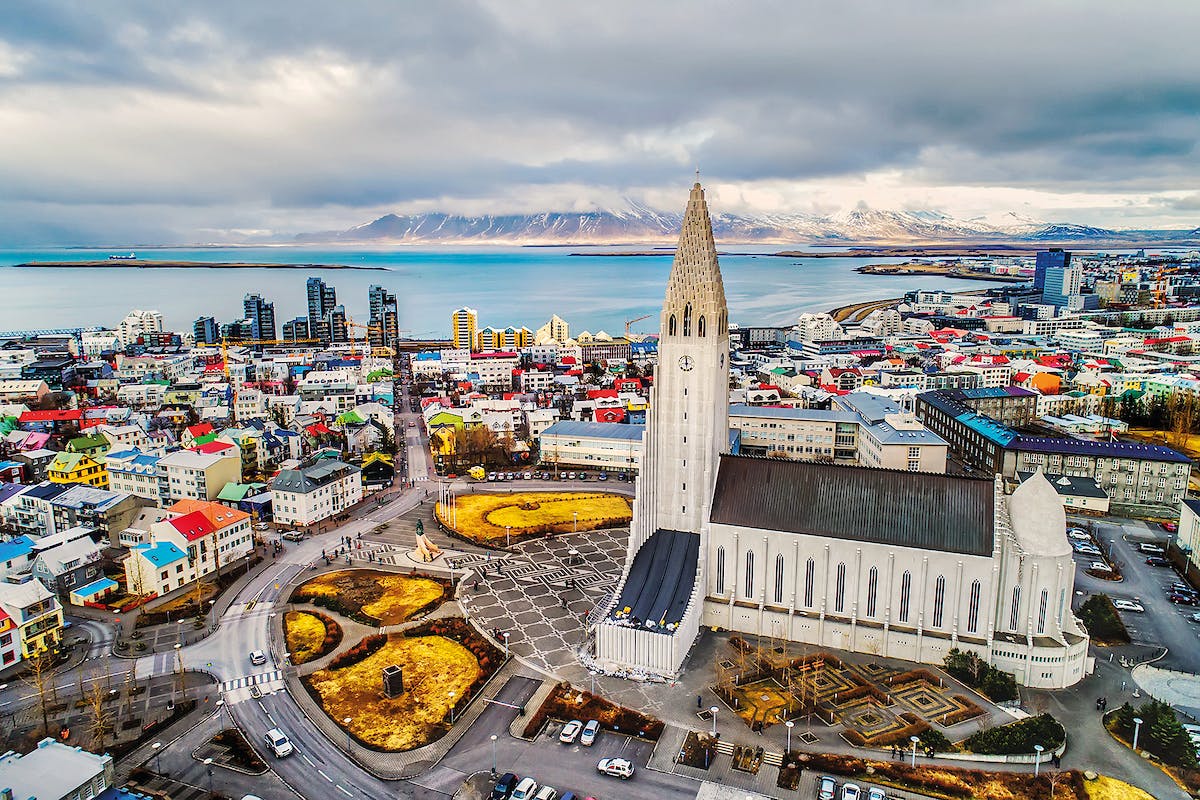 Reykjavik shutterstock 613997816.jpg