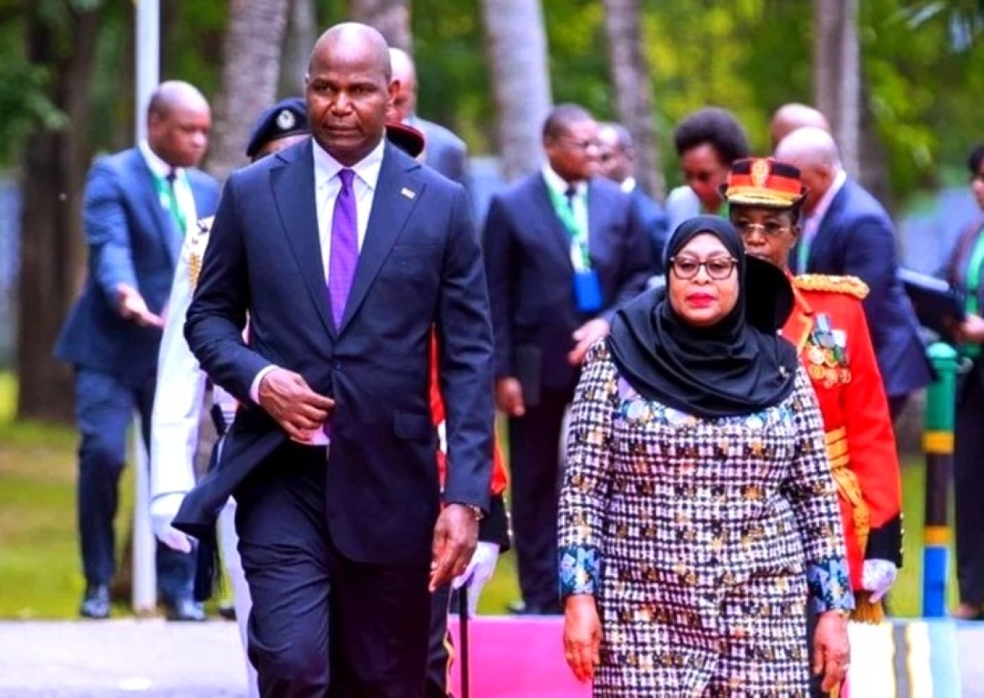 Daniel chapo felicita presidente eleita da tanzania samia suluhu.jpg