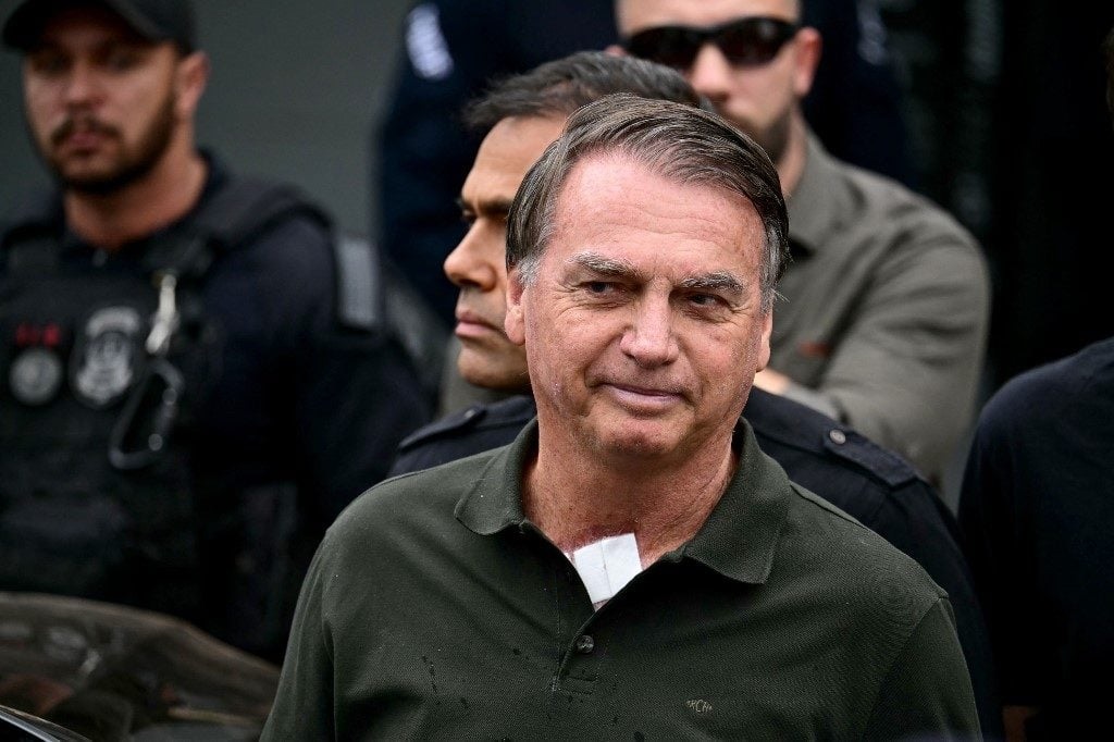 Jair bolsonaro detido preventivamente no brasil elevado perigo de fuga.jpg
