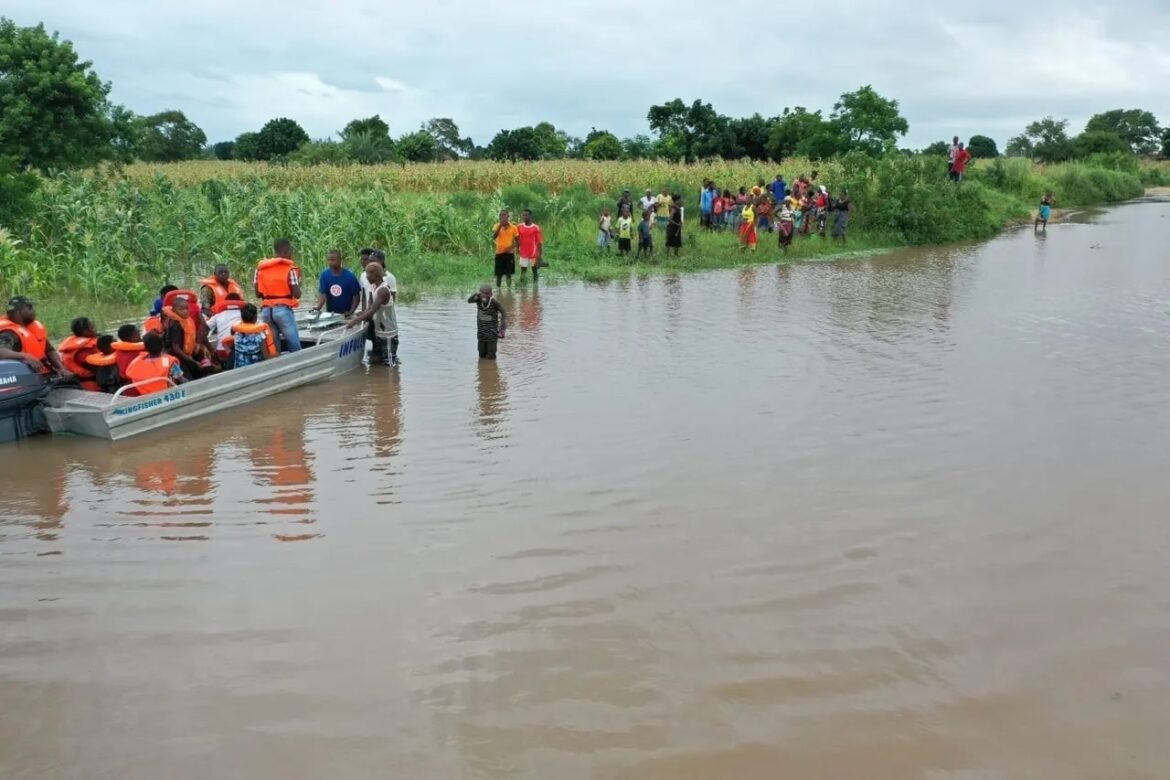 Maputo reactiva 140 comites para mitigar efeitos da epoca chuvosa.jpg