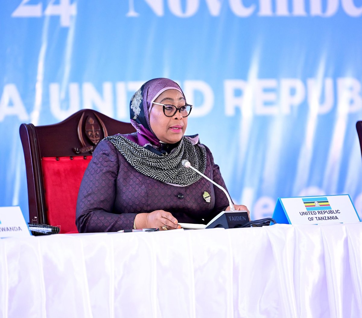 President suluhu 1.jpg