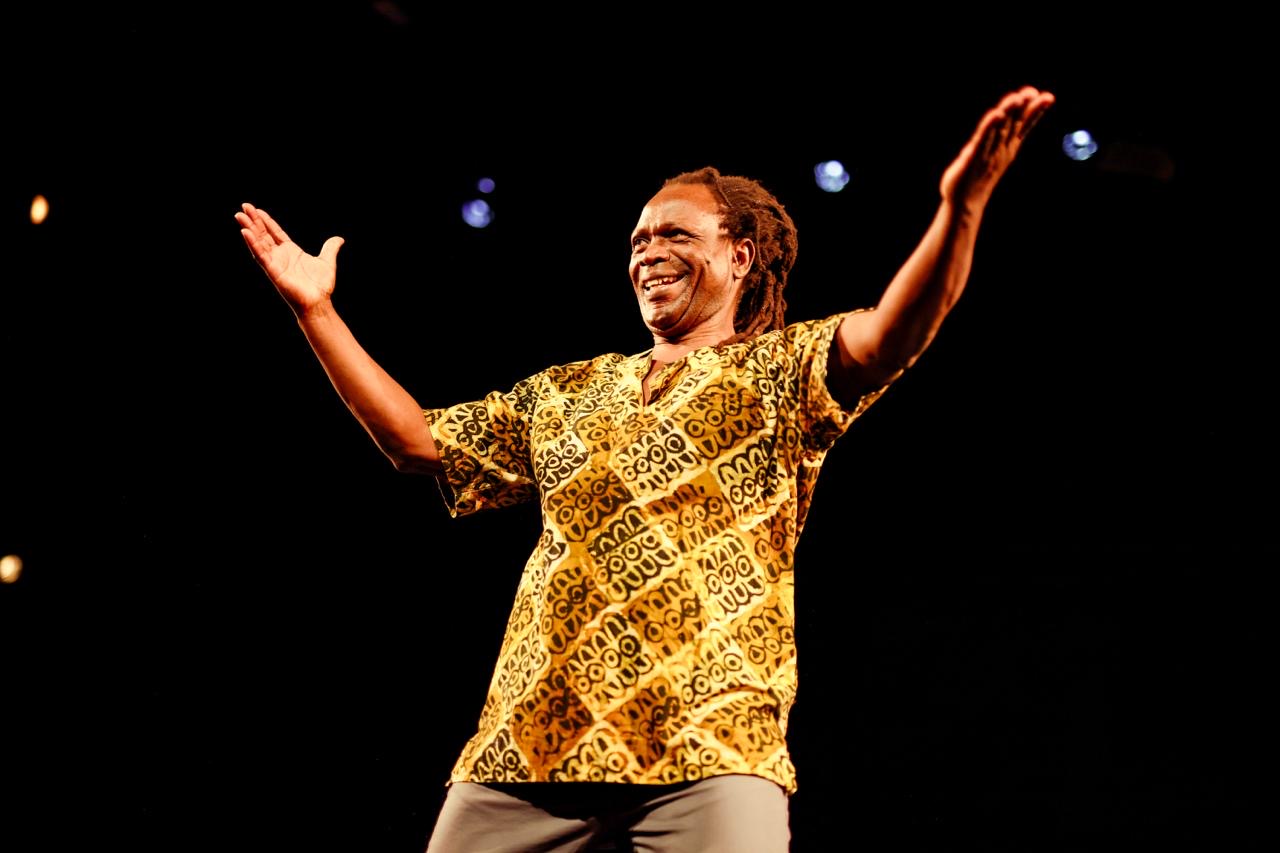Casimiro nhussi lanca o novo single nkala.jpg