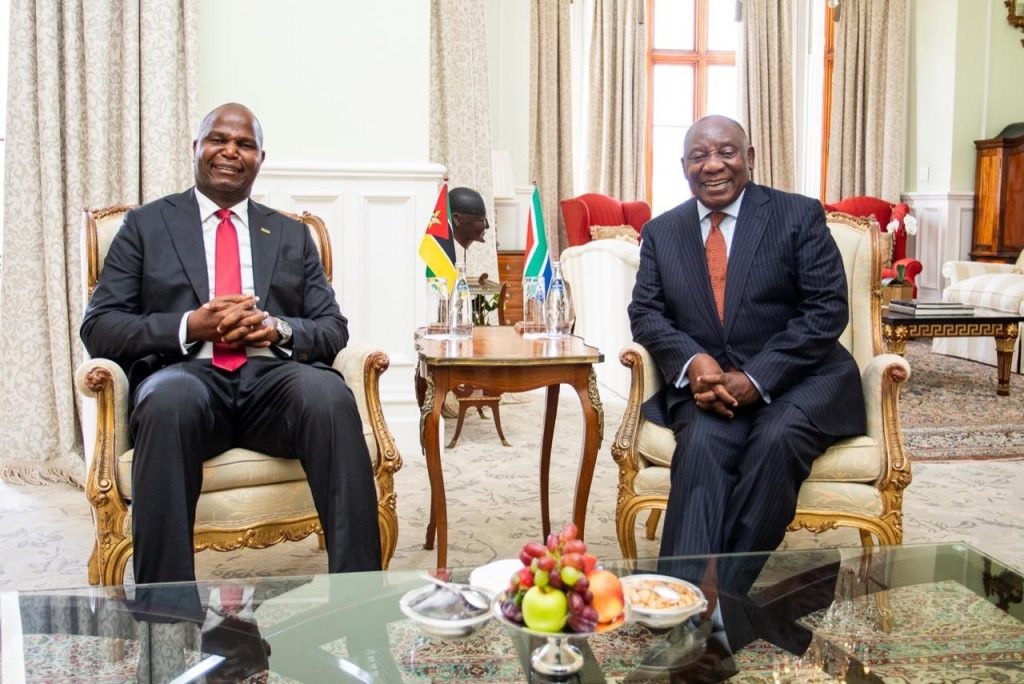 Chapo e ramaphosa dirigem iv comissao mista de cooperacao.jpg