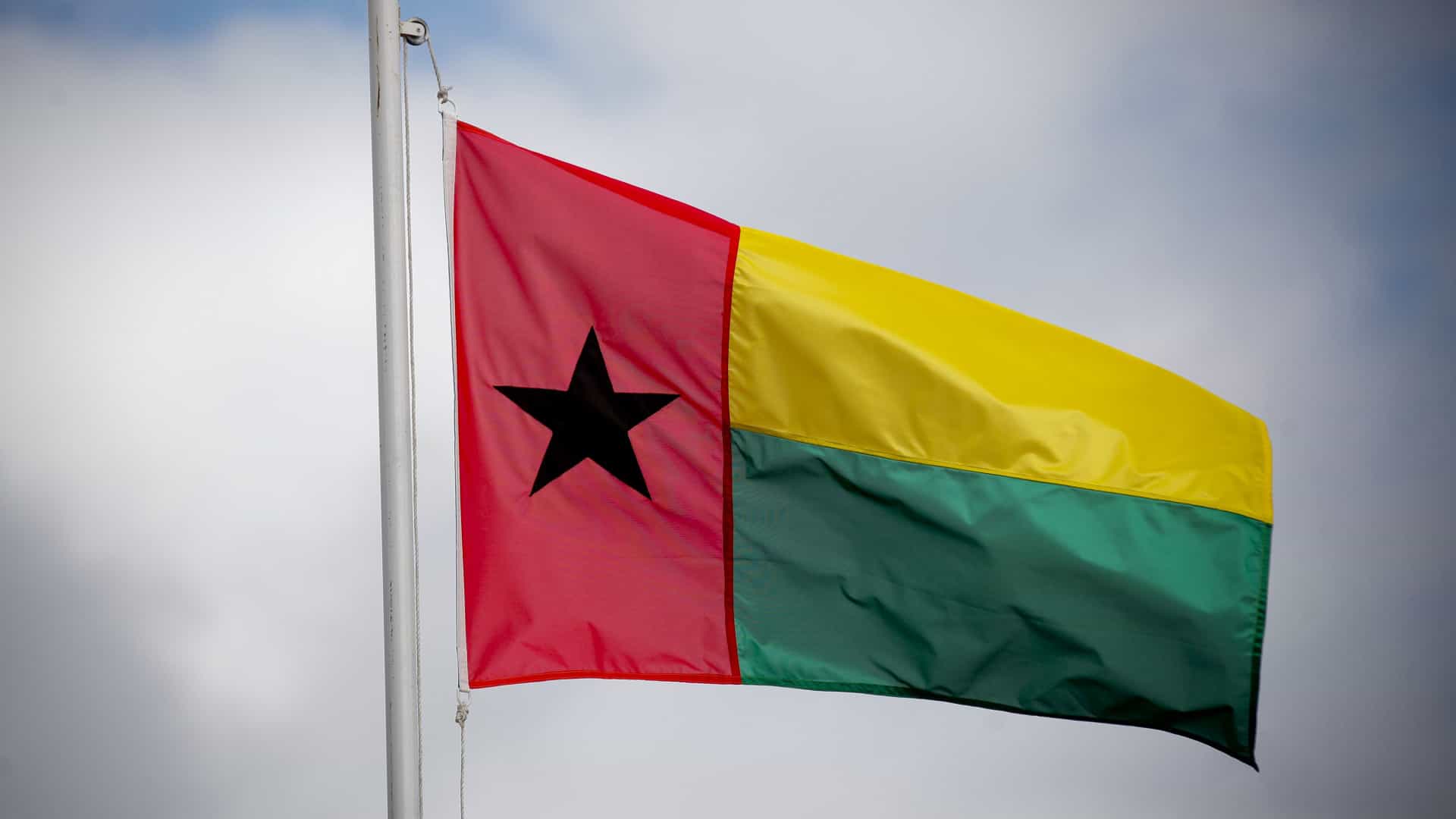 Libertados seis opositores detidos desde golpe de estado na guine bissau.jpg