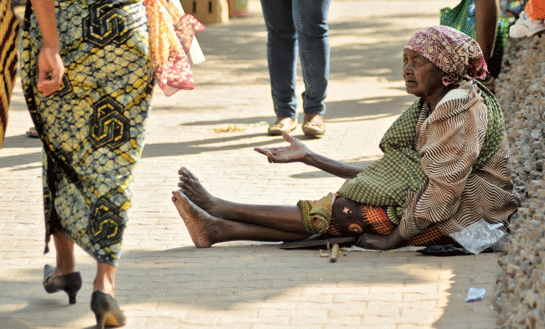 Malawi pessoas com deficiencia protestam criminalizacao da mendicidade.gif