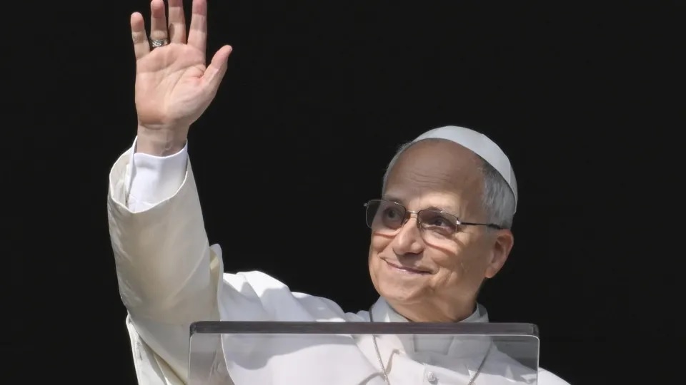 Papa leao xiv pede 24 horas de paz por todo.jpg