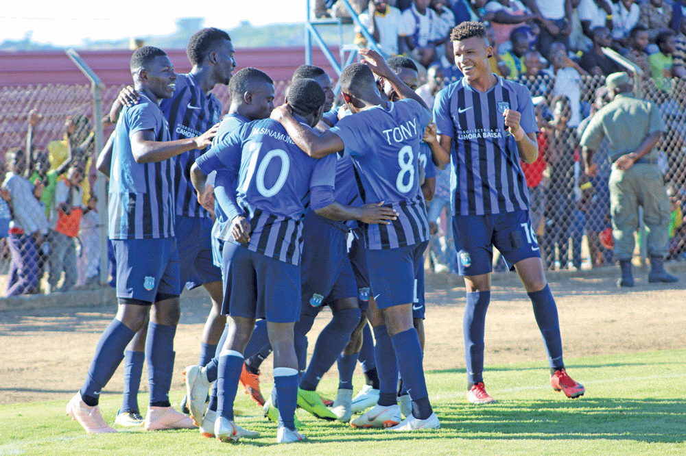 Uniao desportiva do songo vence taca de mocambique em futebol.gif