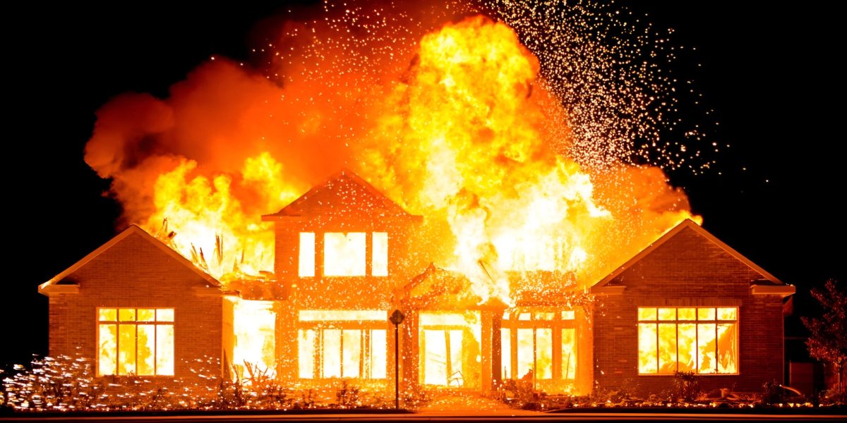 Vecteezy a large two story residential home is completely consumed by 74015558 1 scaled.jpg