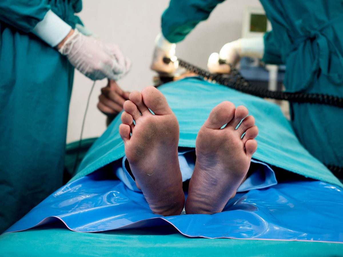 Vecteezy hospital clinic laboratory doctor nurse female male woman 13674517 scaled.jpg