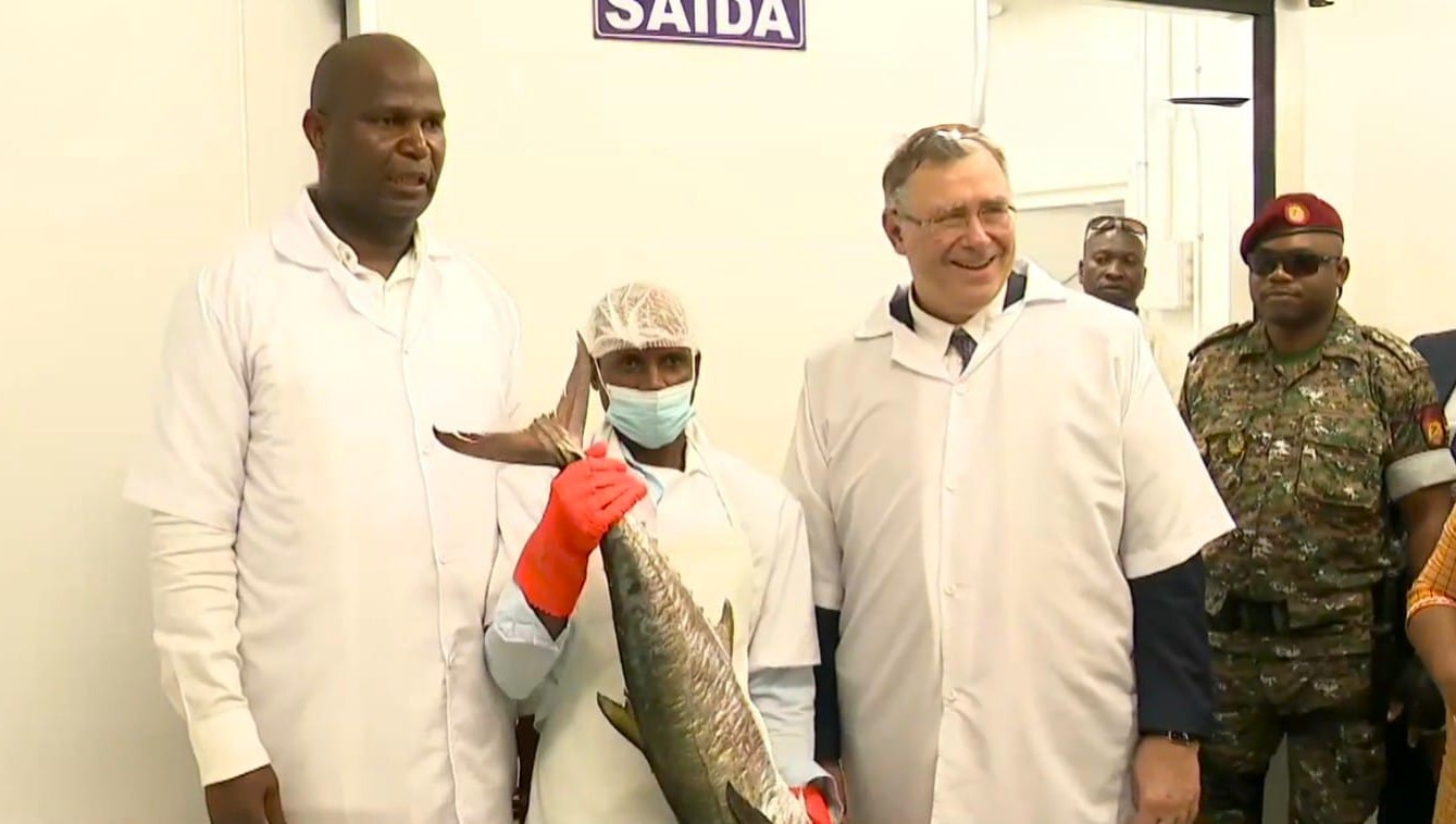 Chapo inaugura Centro de Processamento de Pescado em Mocimboa da.jpeg