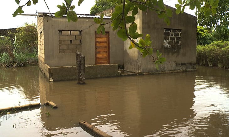Demolicao de Vilas em Matola Acao Urgente contra Cheias.jpg