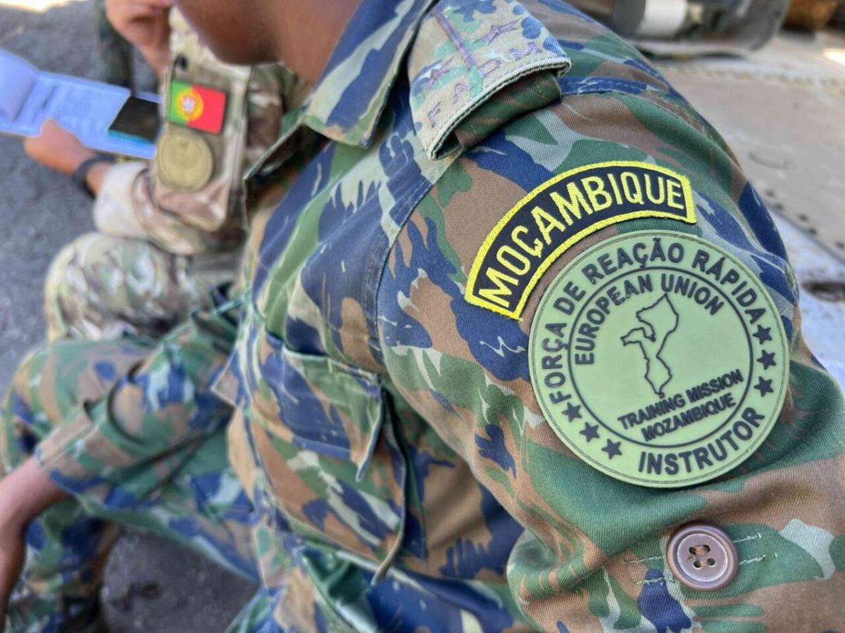 EUTM MOZ forma militares mocambicanos em materias de operacoes de paz28129.jpg
