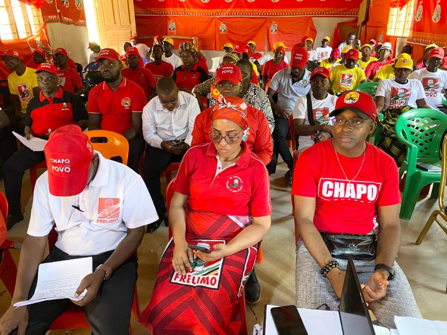 Frelimo reforca ligacao com as bases em Ancuabe.jpg