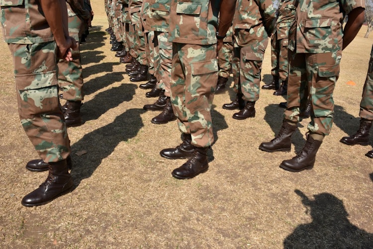 Africa do Sul anuncia retirada unilateral de tropas da Missao.jpg