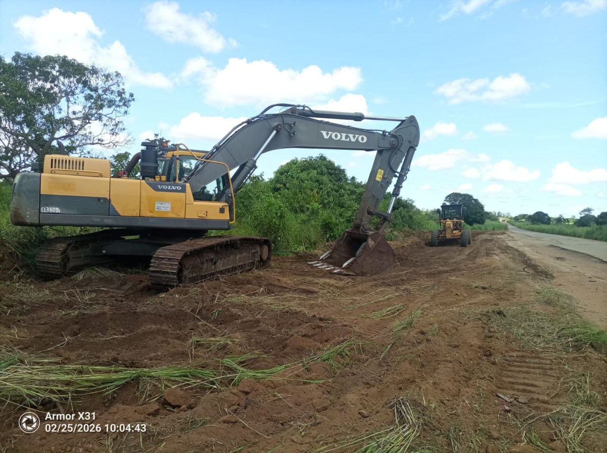 ESTRADA N14 ARRANCAM OBRAS DE MANUTENCAO NO TROCO METORO –.jpeg
