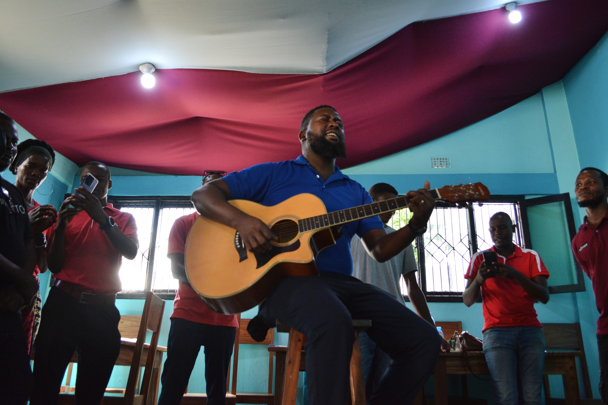 Inhambane Zambezia e Nampula inauguram incubadoras e estudios de gravacao.jpeg
