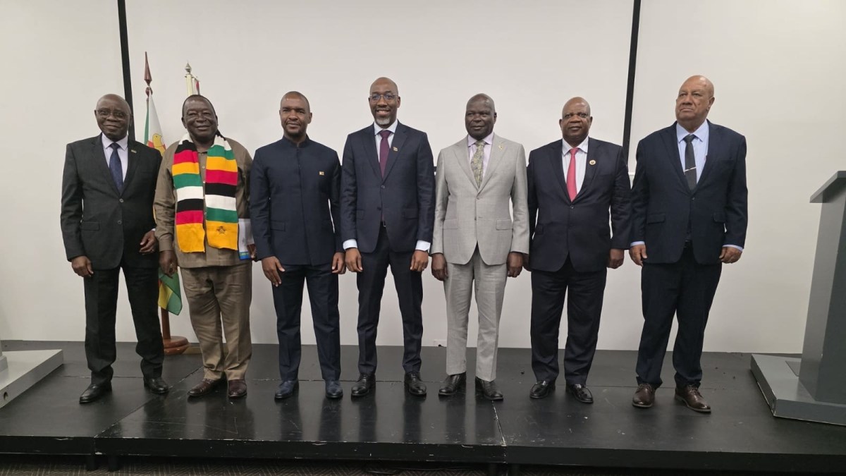 MOCAMBIQUE E ZIMBABWE REFORCAM PARCERIA ESTRATEGICA NO CORREDOR DA BEIRA.jpg