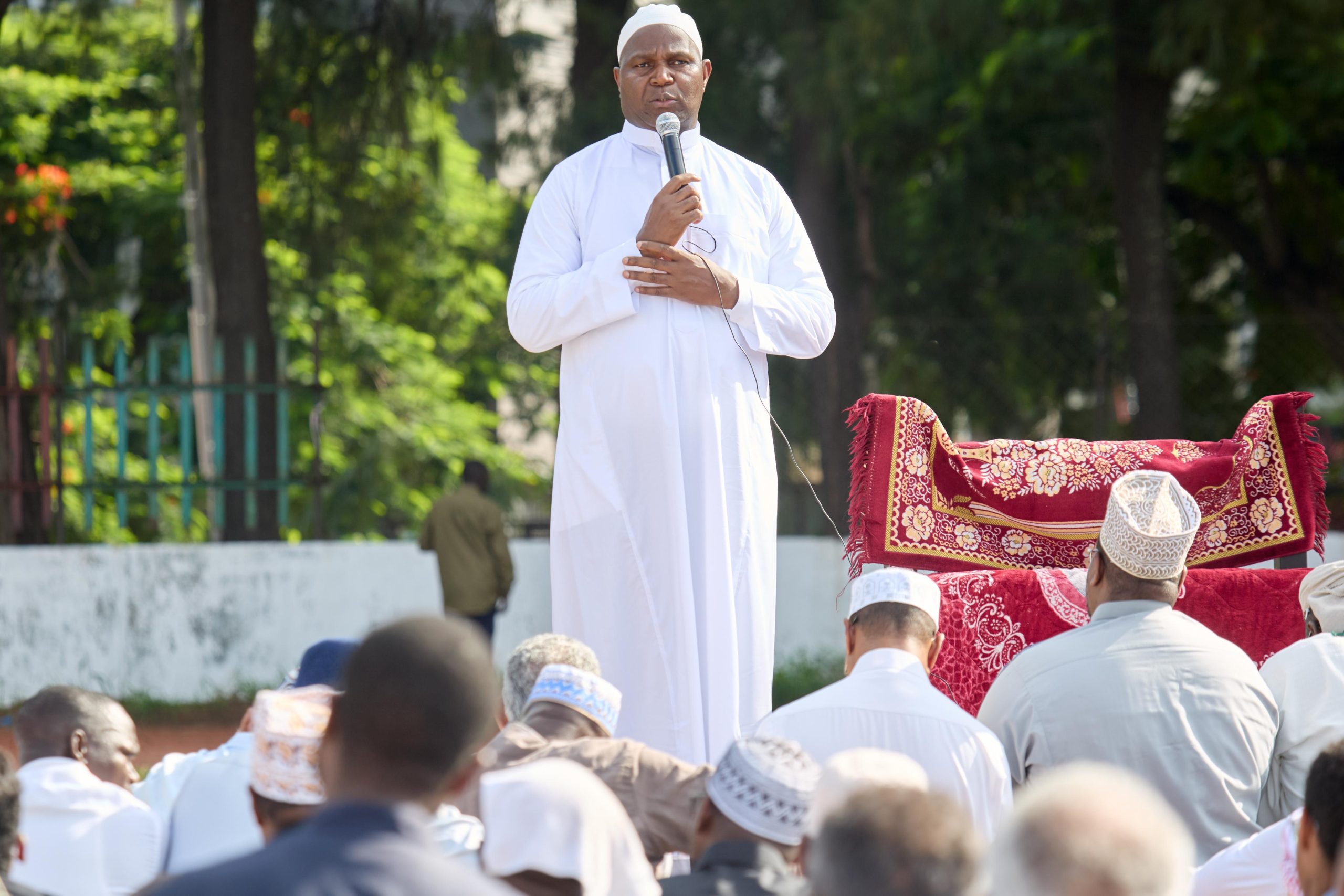 PR destaca valores da paz nas celebracoes do Id al Fitr.jpg