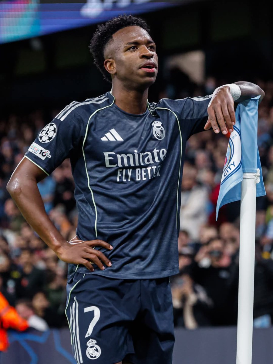REAL MADRID FOI NOVAMENTE MAAAAU COM O MAN CITY E.jpeg