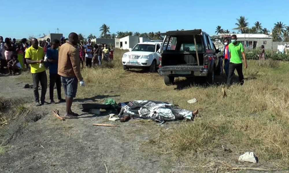 Zambezia Agente economico linchado por alegado trafico de orgaos em.jpg