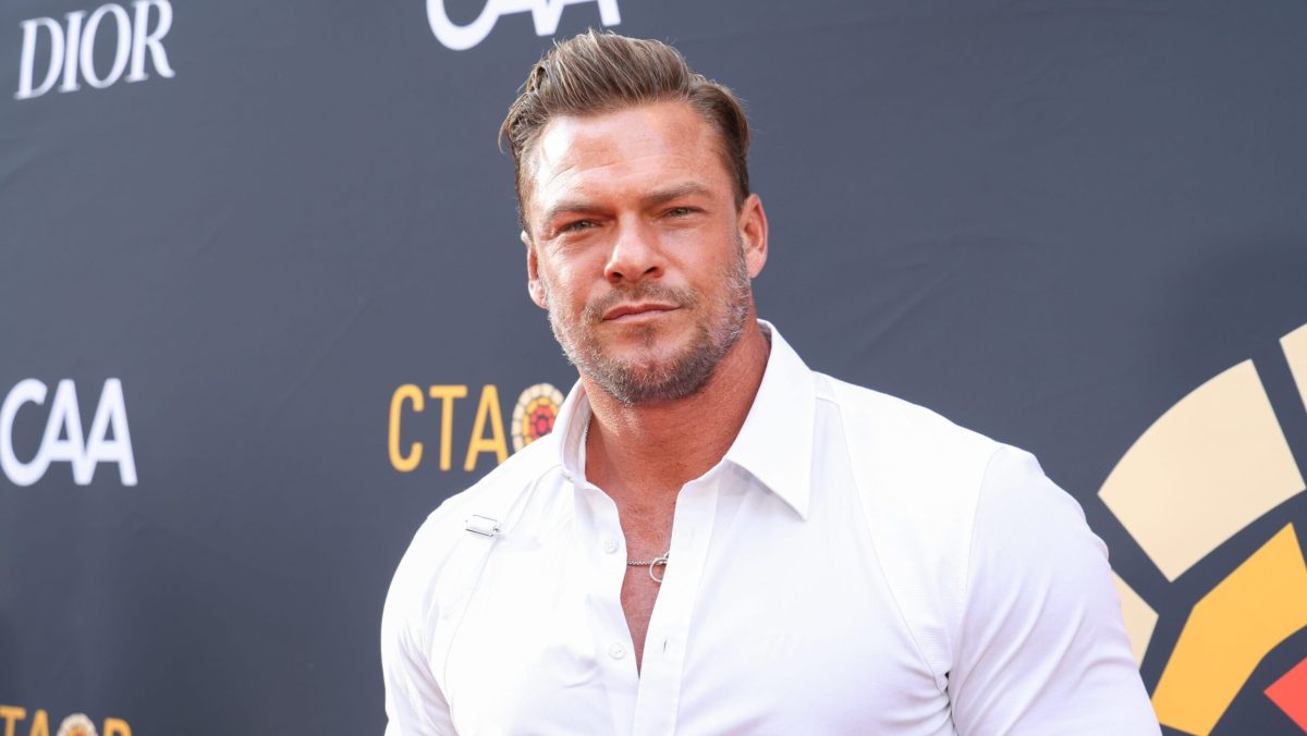 Alan ritchson 64834195d57ba scaled.jpg