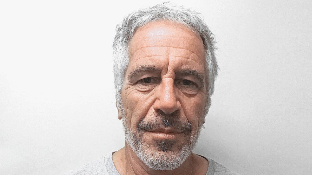 EK34 34 Epstein Reuters28129 1.jpg