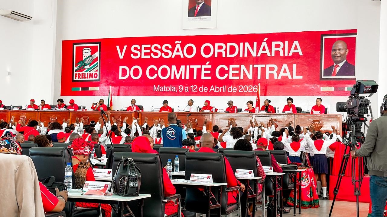 PR aponta revisao de servicos estaduais para legitimar governadores.jpg