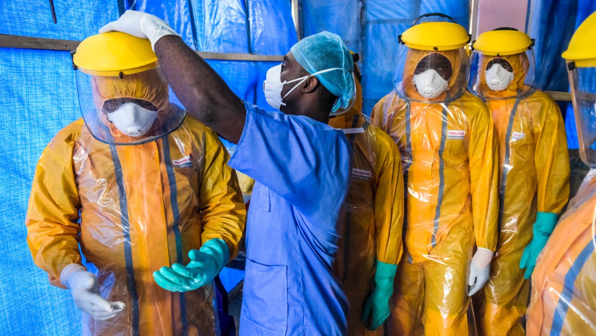 17GLOBAL EBOLA 6 videoSixteenByNineJumbo1600.jpg