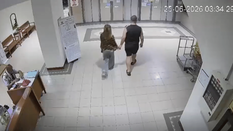 Imagens de camera de seguranca mostram o australiano com uma jovem que morreu 1782557222939 v2 900x5.png