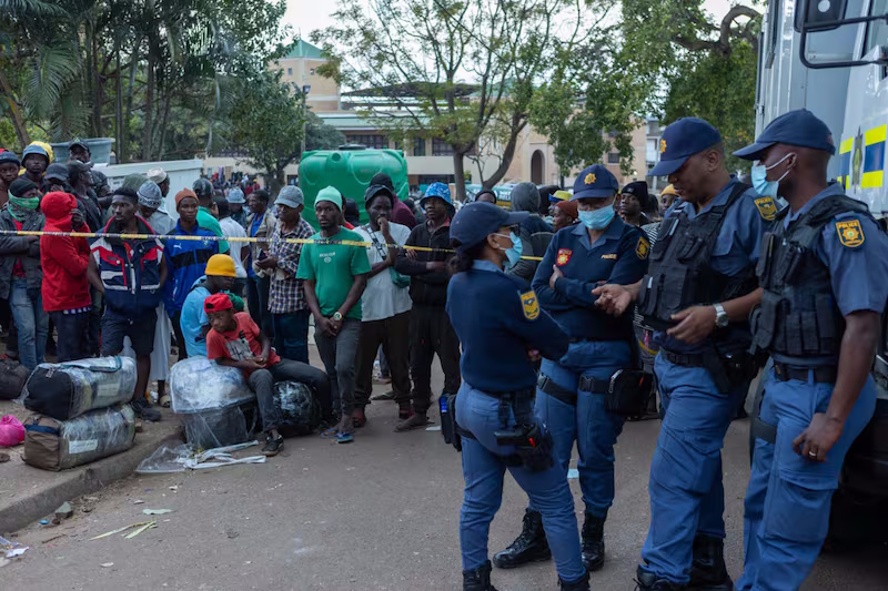 POLICIA SUL AFRICANA.jpg