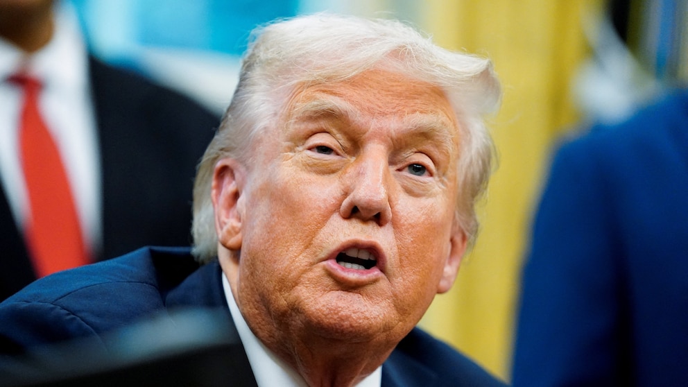 Donald trump 3 rt gmh 251002 1759325953103 hpMain 16x9.jpg